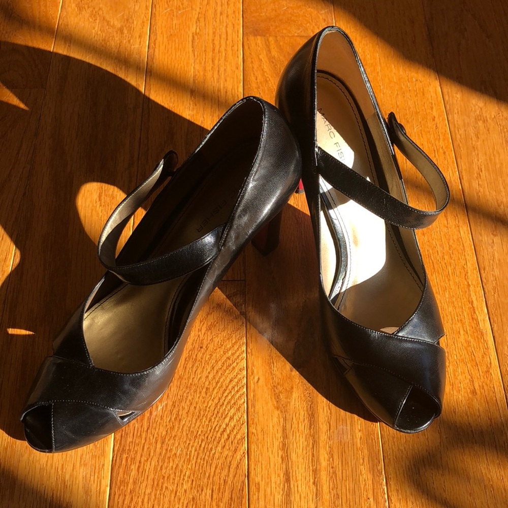 Black Marc Fisher Crisscross Open Toe w/ 3” Heel